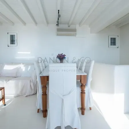 Vila Mykonos Town
